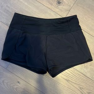 ⚠️sold on depop ⚠️lululemon black speed ups!
